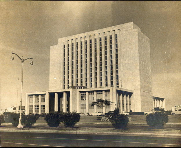 Foto de 120 Aniversario BNCJM- La Biblioteca Nacional de Cuba José Martí, faro de luz permanente en la cultura de la nación